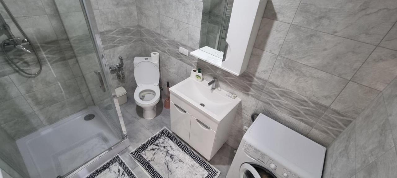 Затишна Двокімнатна Квартира Ternopil Eksteriør bilde